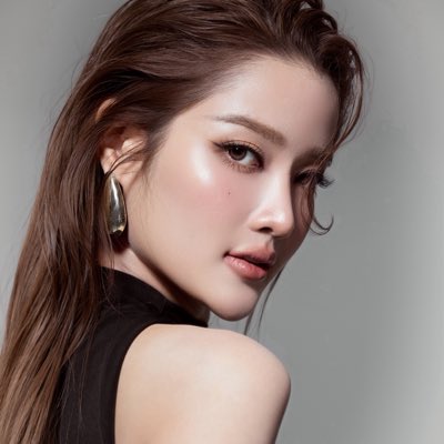Kn_chony's tweet photo. #NewProfilePic https://t.co/QQrBRAlZAc