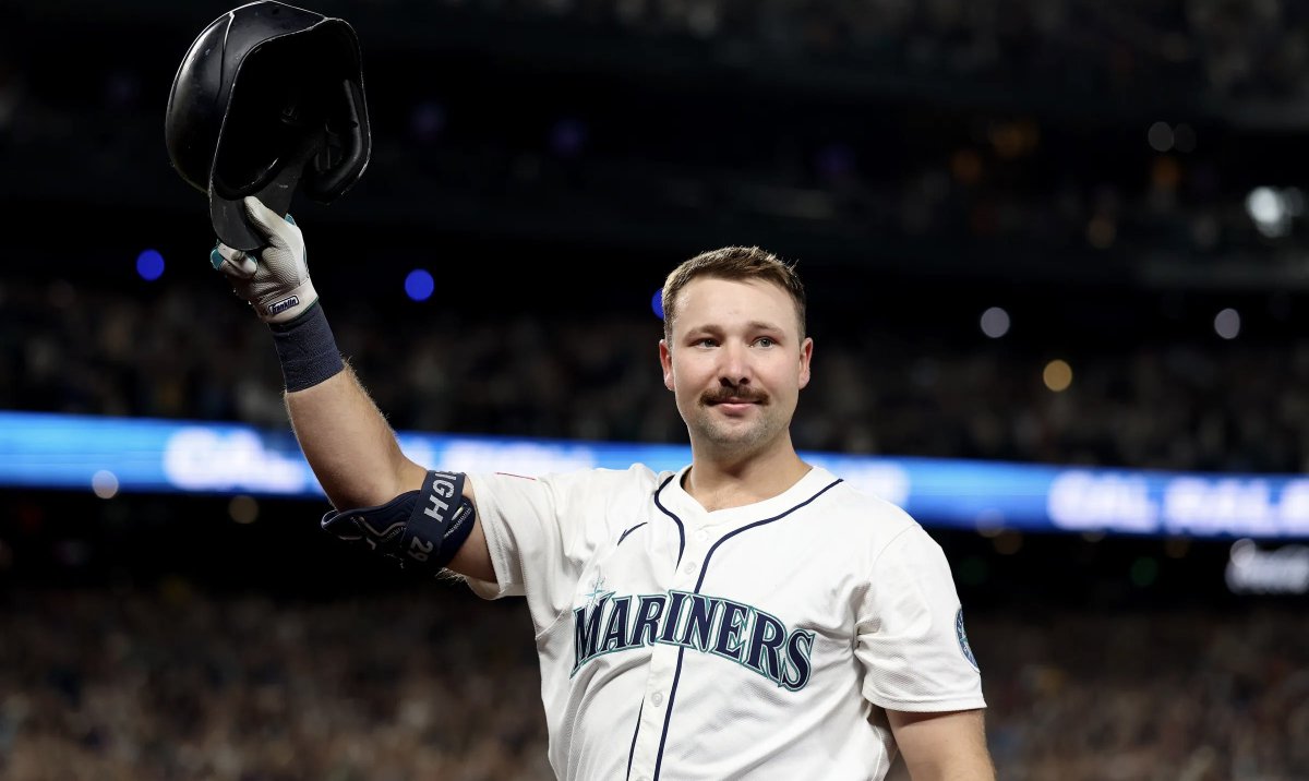 Adolis Muse tweet media