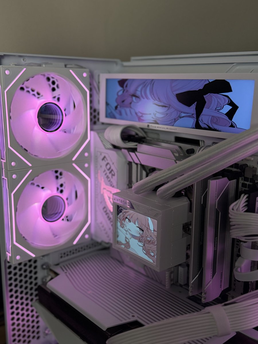 HardCore pc tweet media