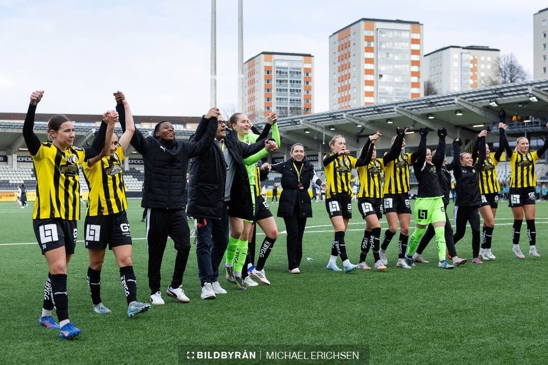 ayinde_halimatu's tweet image. We showed up and delivered! First league game first win 💪@bkhackenofcl 🖤💛

#teamswork #football #teamspirit