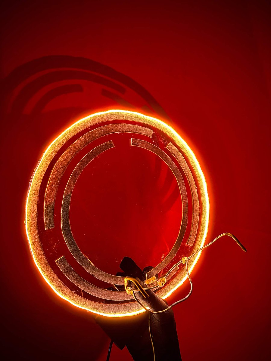 Kingcosmore tweet media