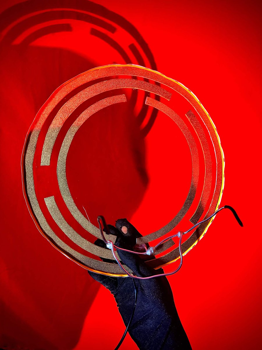 Kingcosmore tweet media