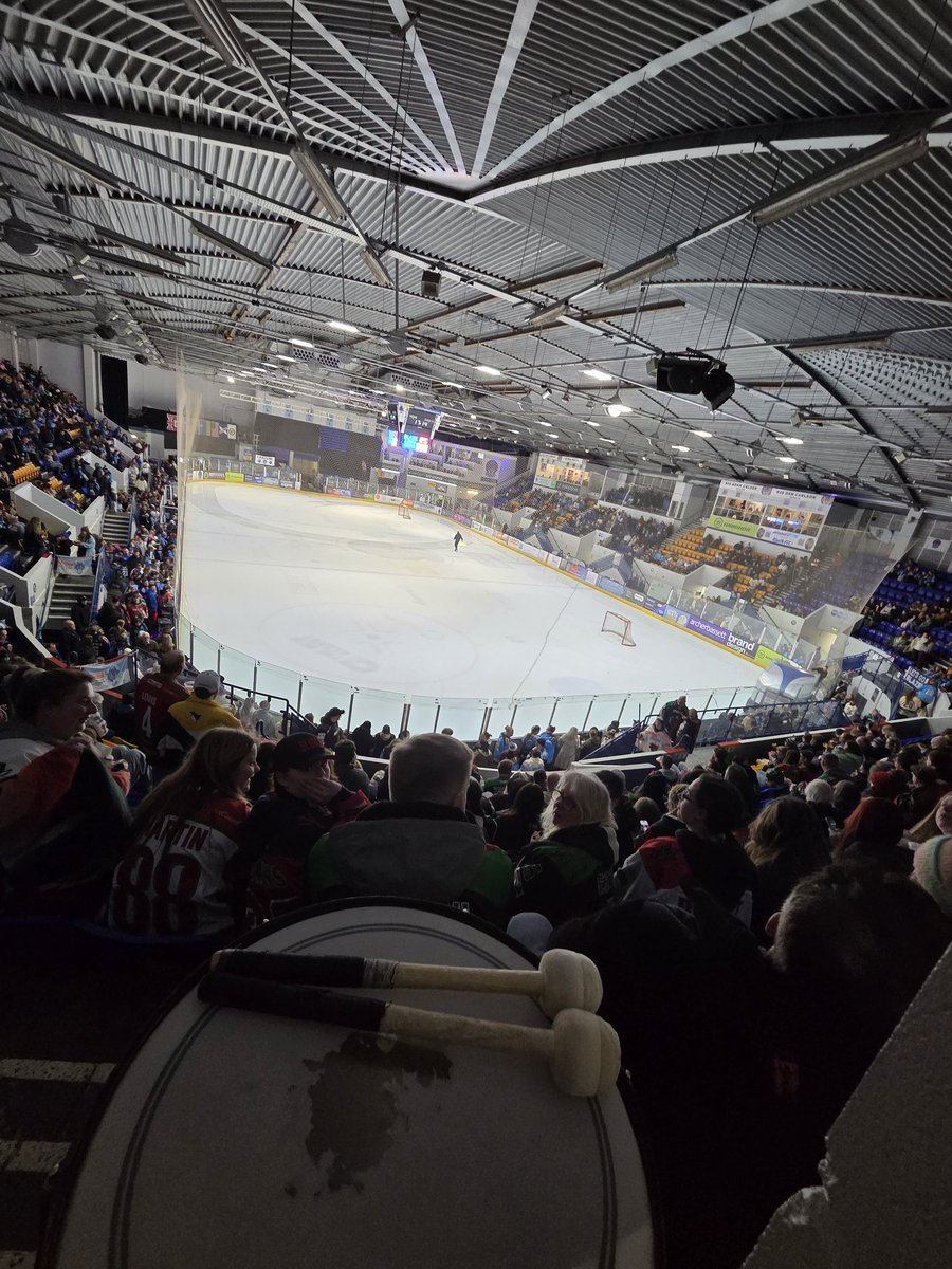 Angharad Davidson-Kidner tweet media