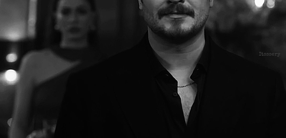 somebody tweet media