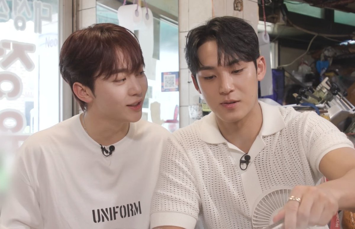 ₍^. .^₎⟆ tweet media