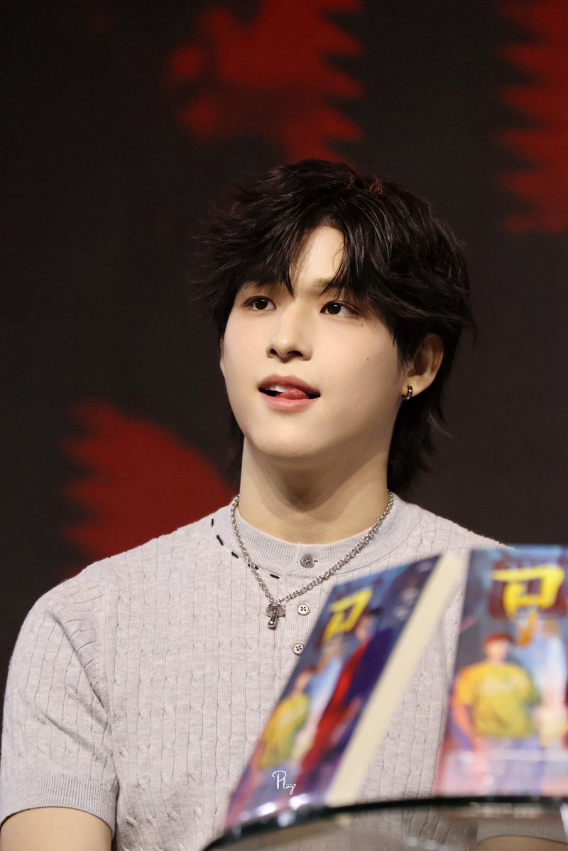 — 𝐏𝐥𝐨𝐲 ツ 🐶🐾🐈⬛✨ tweet media