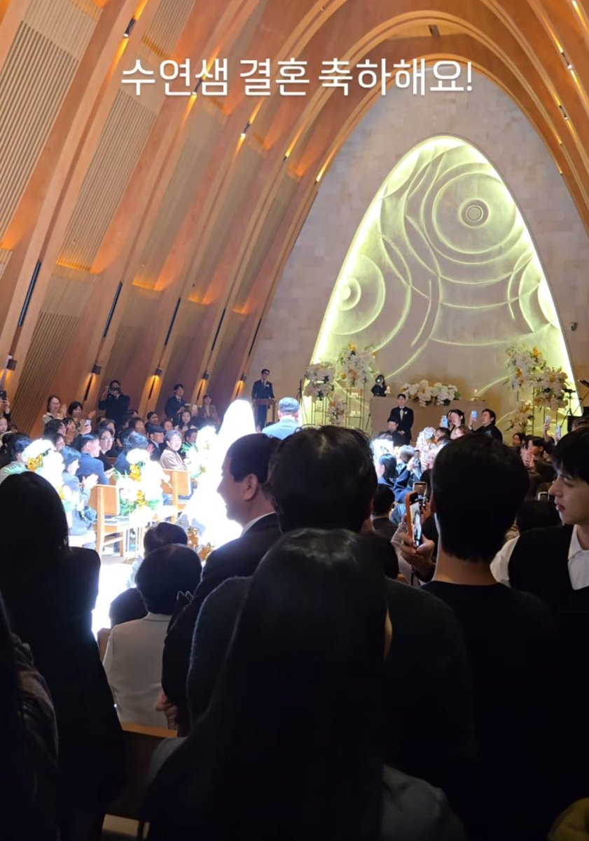 CaroVIXX tweet media