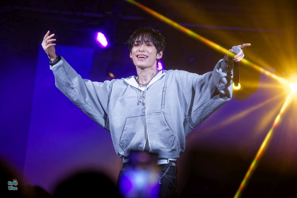 KpopWise tweet media