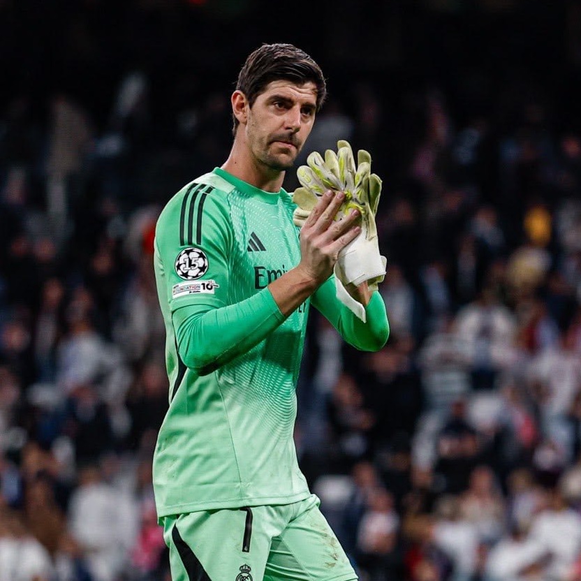 theMadridZone's tweet photo. 🚨 BREAKING: The news regarding Thibaut Courtois is BAD. 

It would be a MIRACLE for him to be ready for the RETURN LEG vs Bayern. @Rodra10_97 https://t.co/IhnQDejJY0