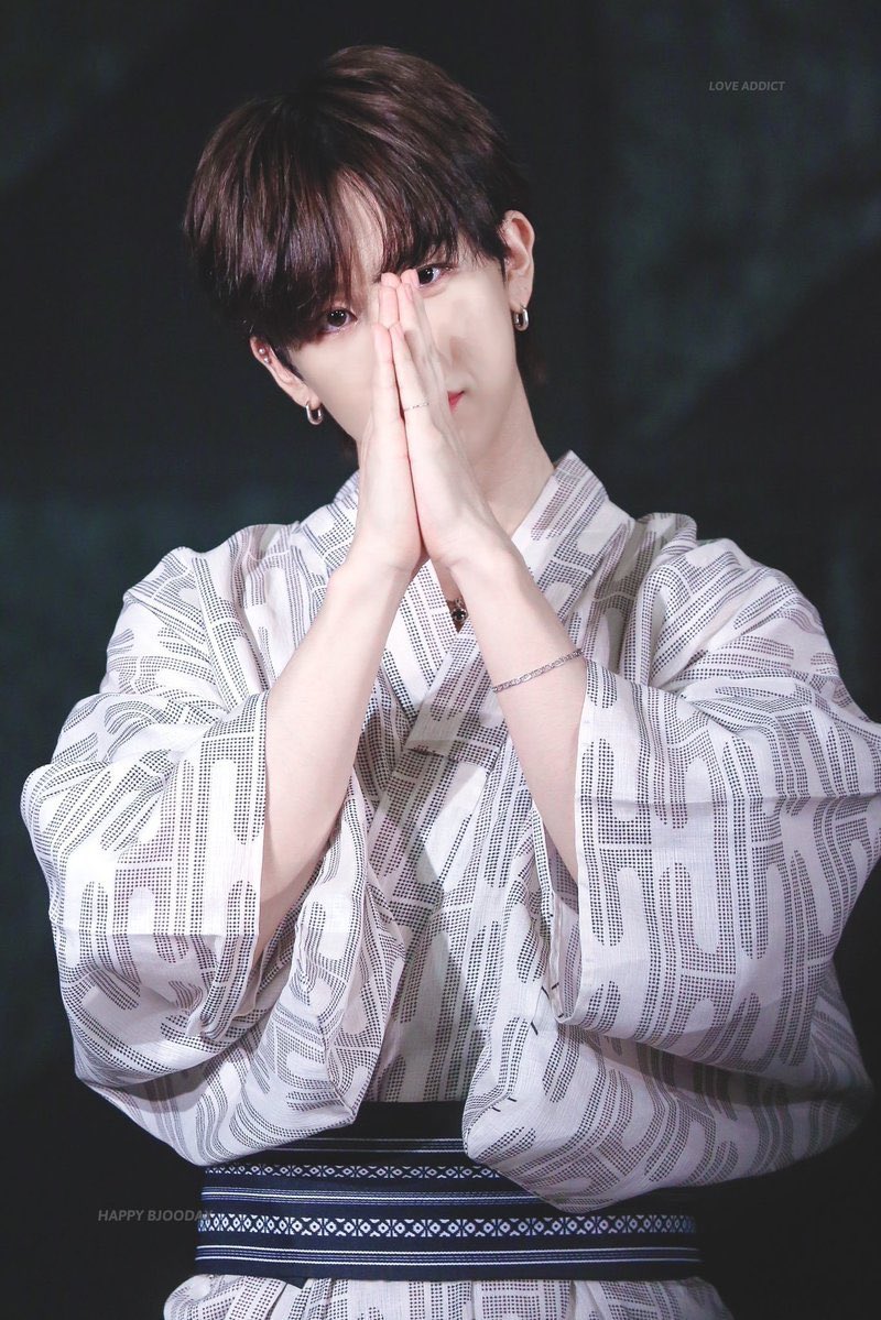RAM_0108's tweet photo. 빵주시 + 5 https://t.co/p79kH8GDyc