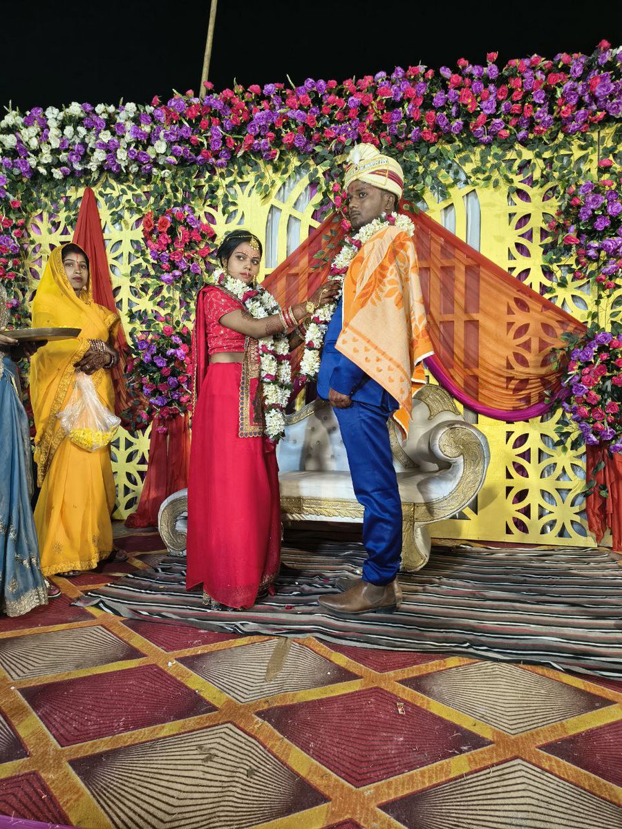 SewaskyF's tweet photo. कार्यक्रम में मीडिया प्रतिनिधियों की उपस्थिति रही साथ ही क्षेत्रके सम्मानित सांसद पप्पू यादव जी ने अपनी गरिमामयी उपस्थिति से नवविवाहित जोड़ों को आशीर्वाद प्रदानकिया विभिन्न कॉलेजों के प्रोफेसर डॉक्टर एवं समाज के प्रबुद्ध नागरिकों नेभी इस आयोजन में भाग लेकर कार्यक्रम को सफल बनाया https://t.co/xrj0Gj4n1I
