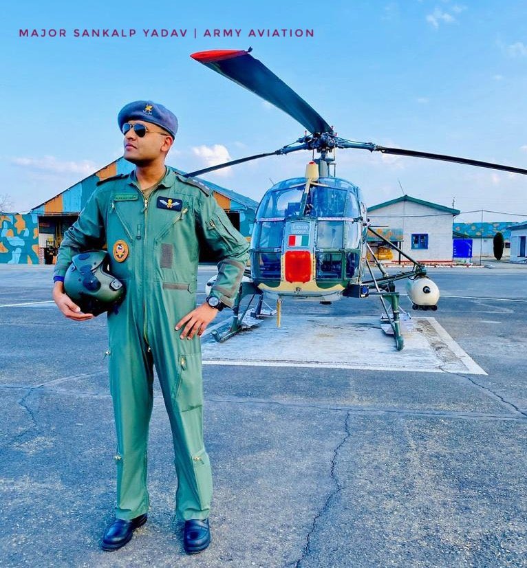 37VManhas's tweet image. Yadav family in January 2022.
Yadav family in December 2022.

Homage to

MAJOR SANKALP YADAV
324 FIELD - 663 ARMY AVIATION
#IndianArmy

on his birth anniversary today.
Major Sankalp Yadav came wrapped in #Tiranga in 2022.

#FreedomisnotFree a few pay #CostofWar.