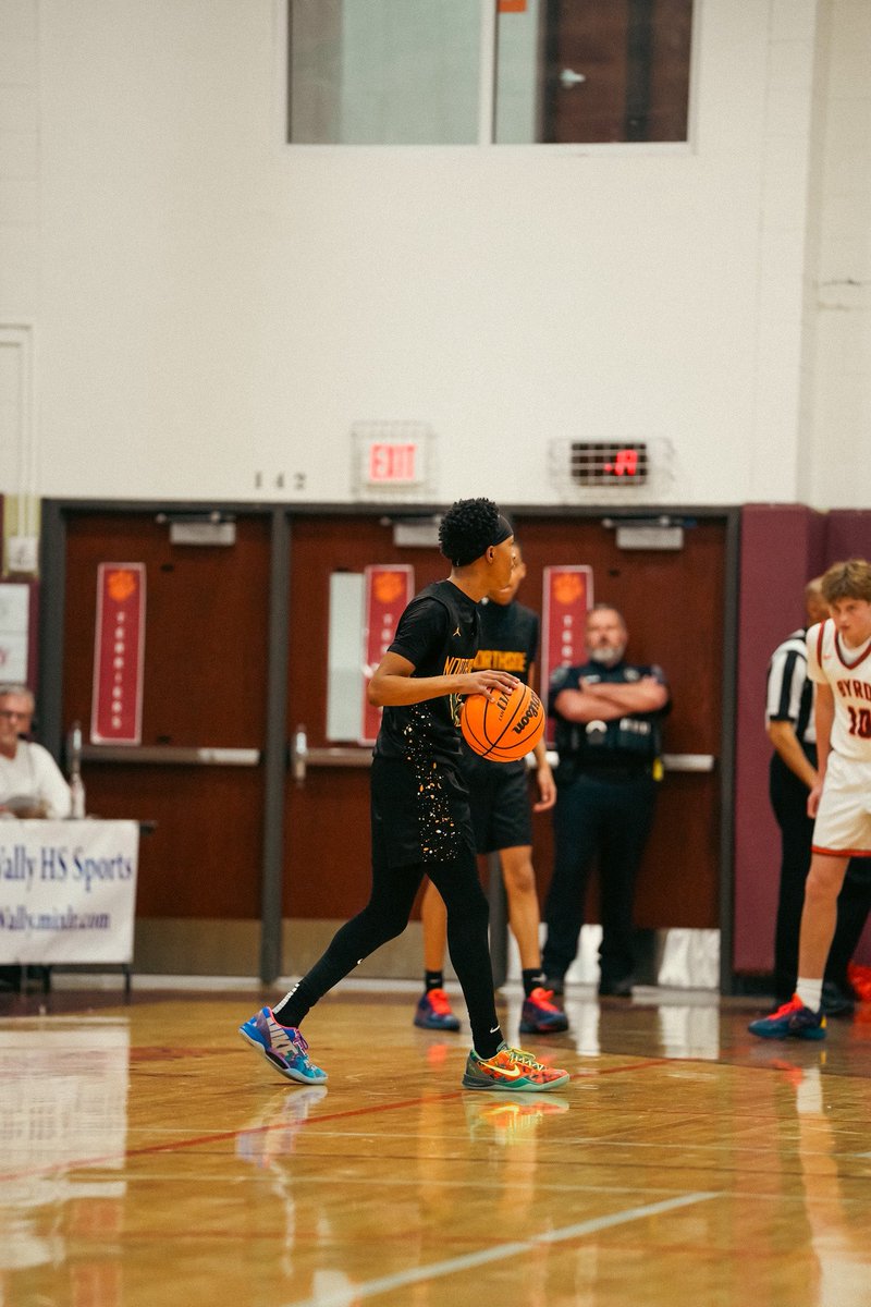 Kamden (Kam) Tucker tweet media