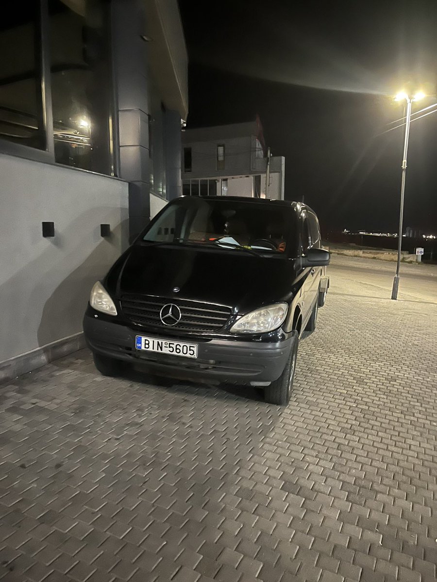 Burevesnik tweet media