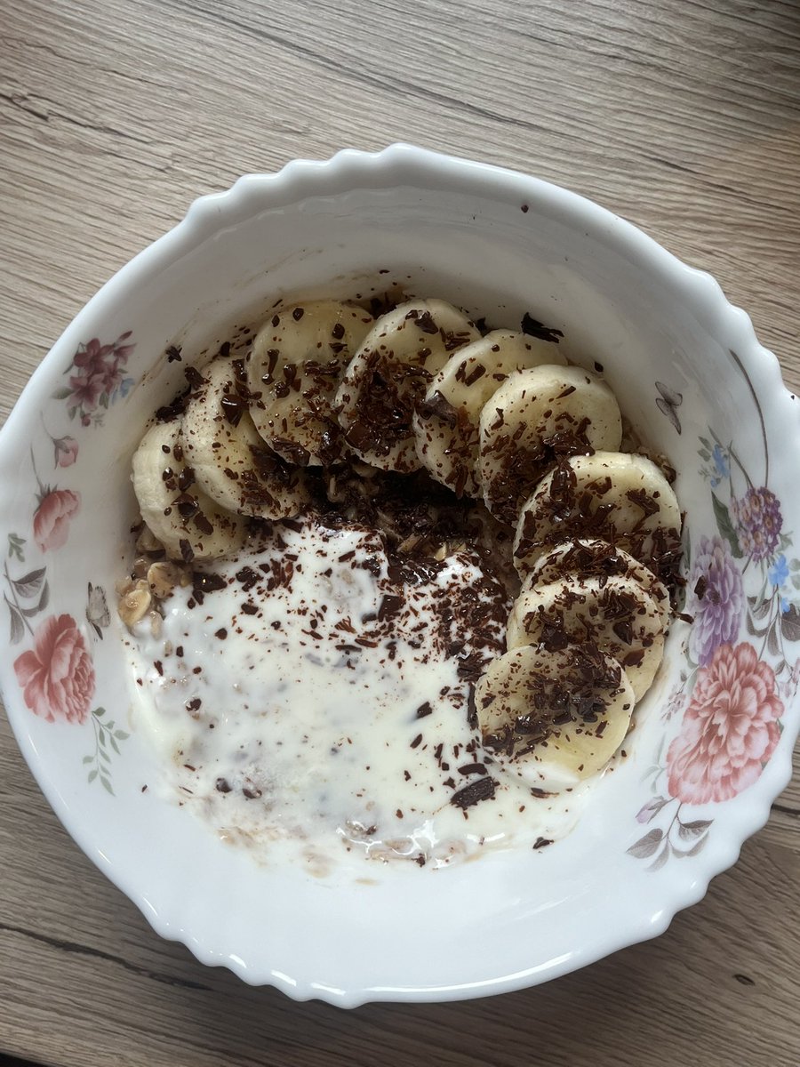 m ★r⟆ tweet media