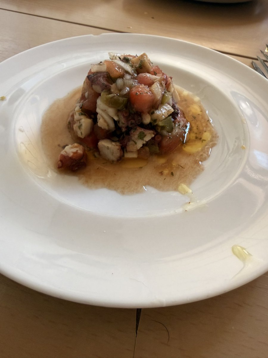 Divino Marqués tweet media