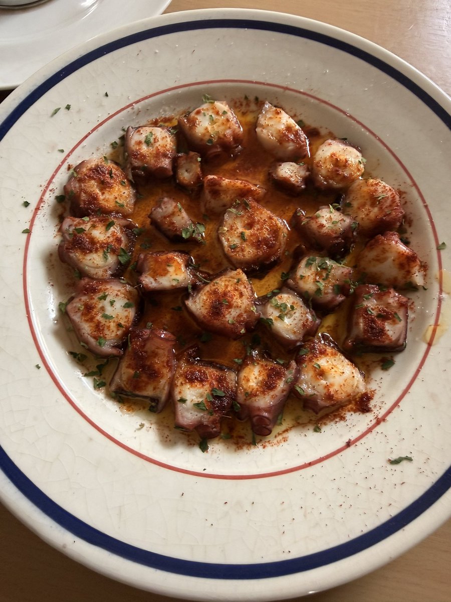 Divino Marqués tweet media