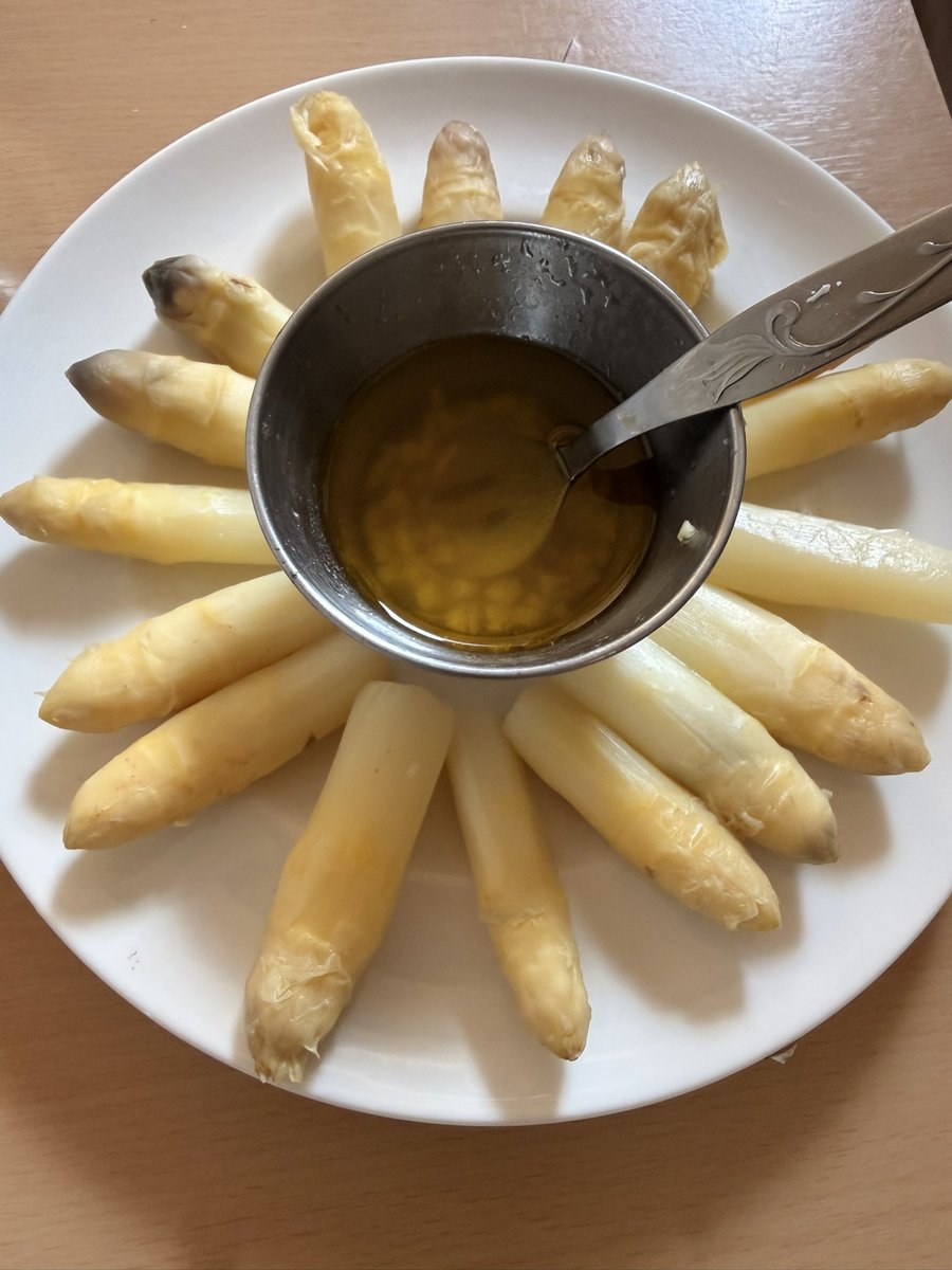 Divino Marqués tweet media