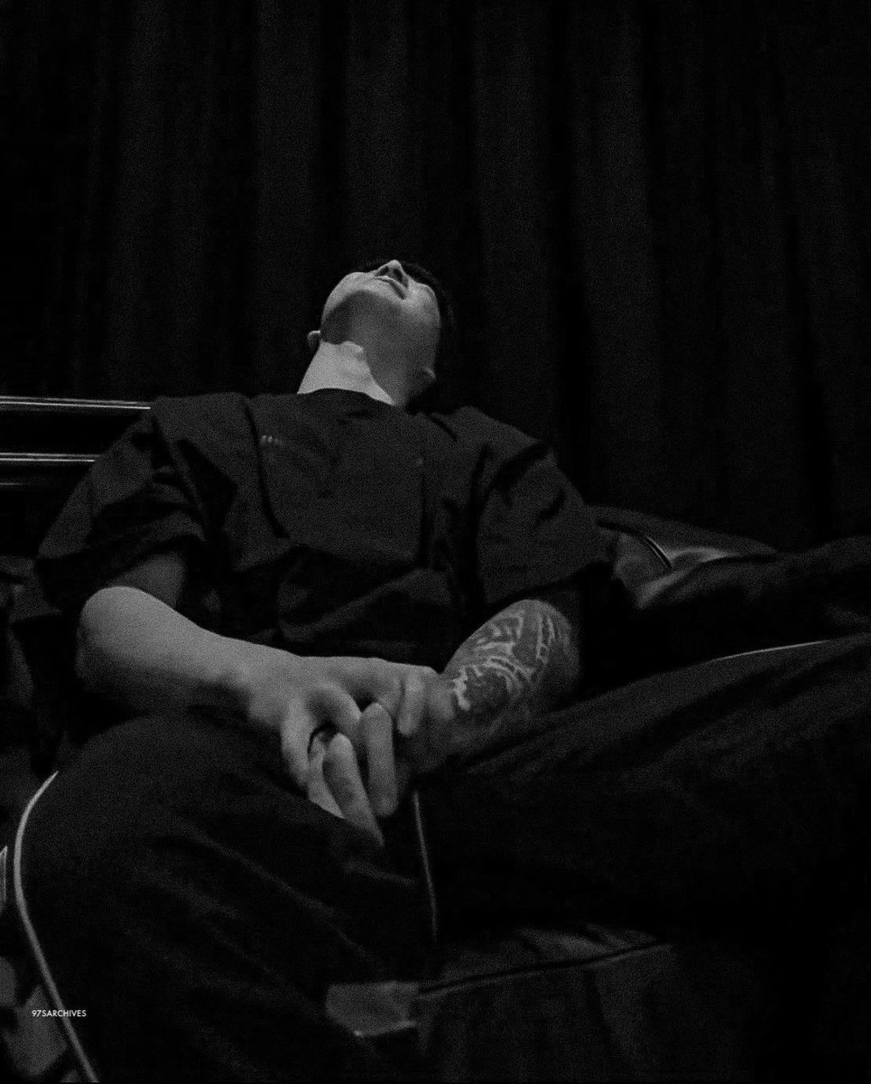 ๐๐๐๐๐๐. โ ๐ข tweet media