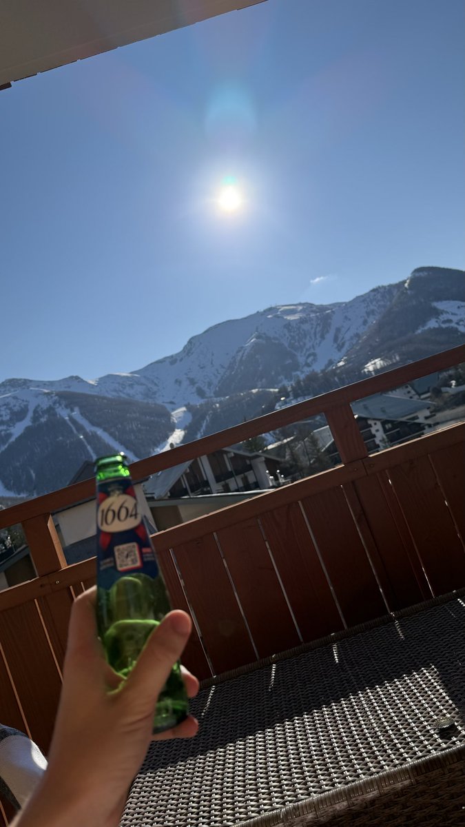 Lukas Sandelin tweet media