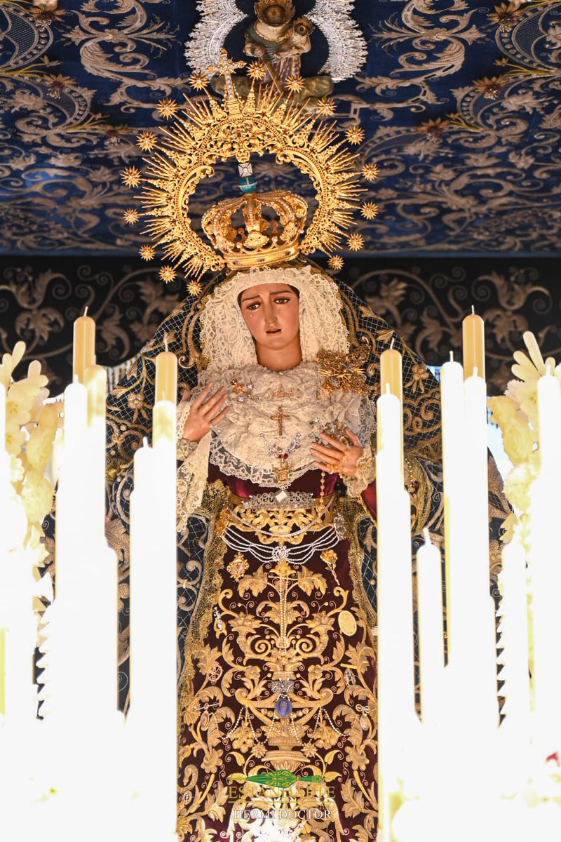 Estandarte de Sevilla tweet media