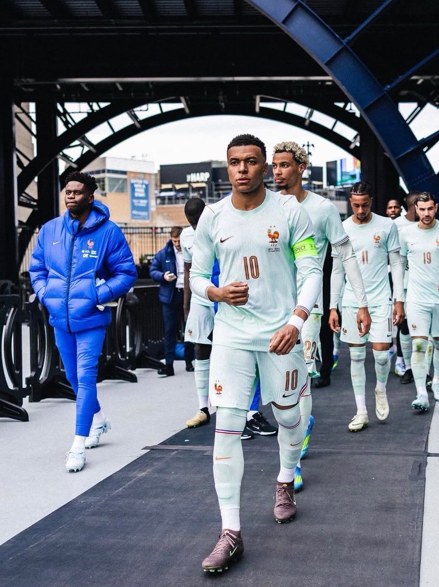 Madrid Zone tweet media