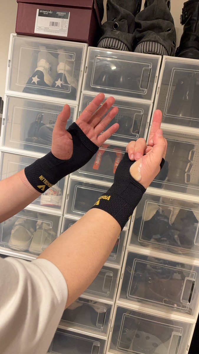 いんざわ tweet media