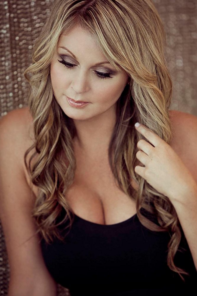 TODDCastPodcast's tweet image. Longtime TV host &amp;amp; producer @FionaForbes  is a guest of #podcast 16! 

#Friends #PodernFamily ow.ly/eTTC309uc2L