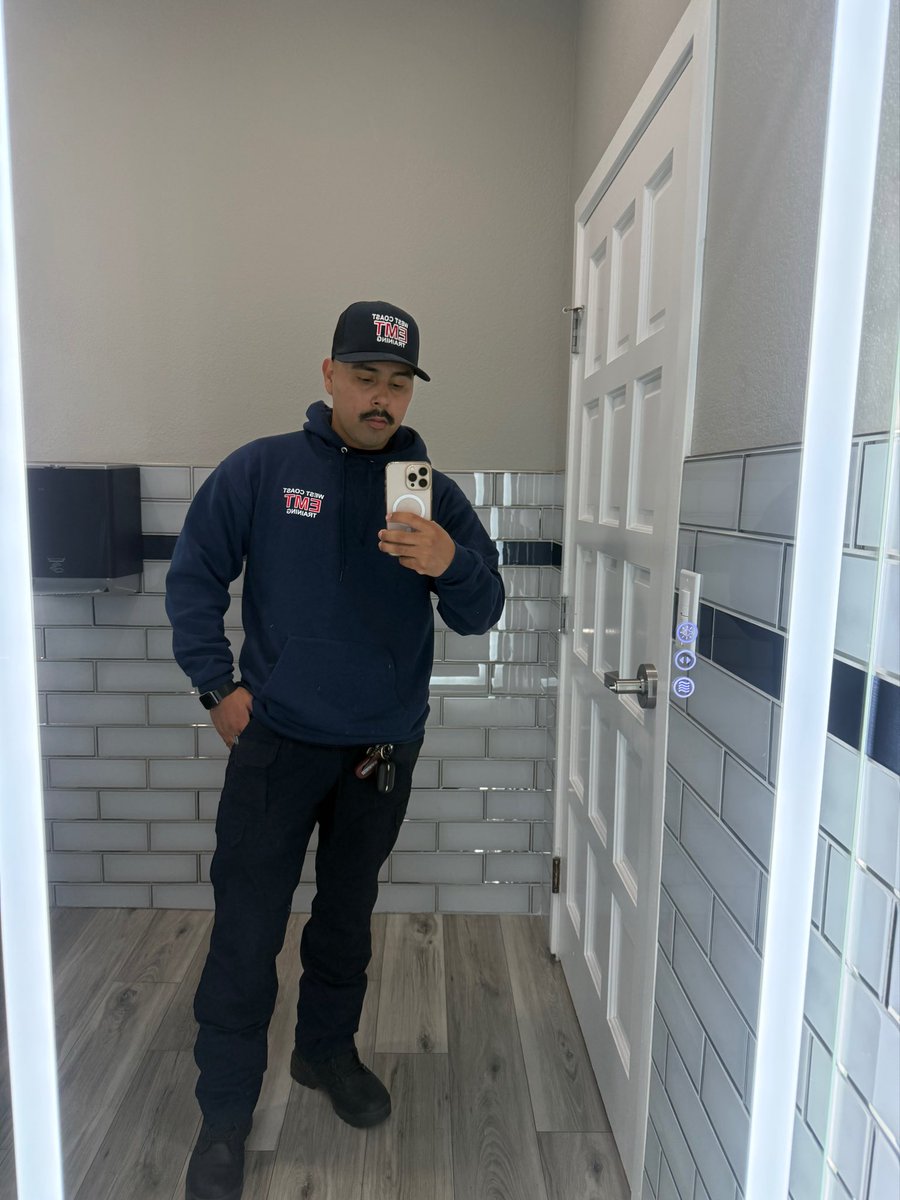 DOM (@domcuellarr) on Twitter photo 