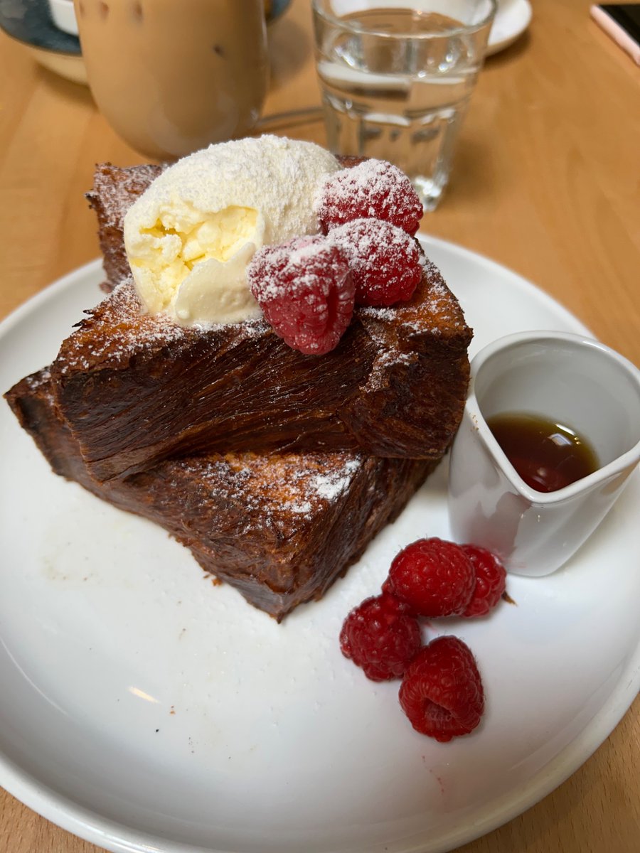 Sir Gay Eisenstein tweet media