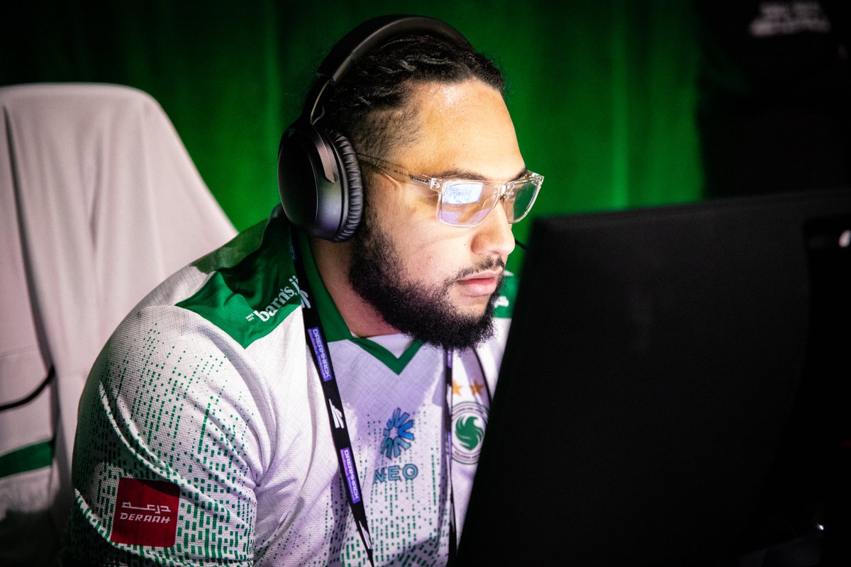 Call of Duty Esports tweet media