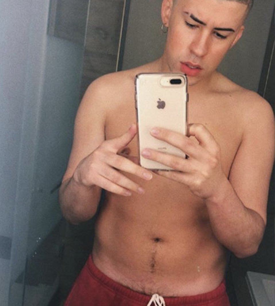 Bad Bunny Lover ♡ | Trapnito Truther!! tweet media