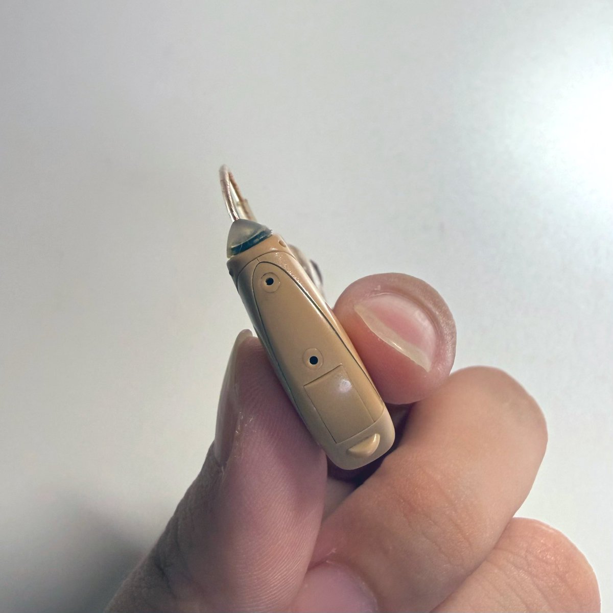 小林えみか|鼻も唇も耳も無かった人 tweet media