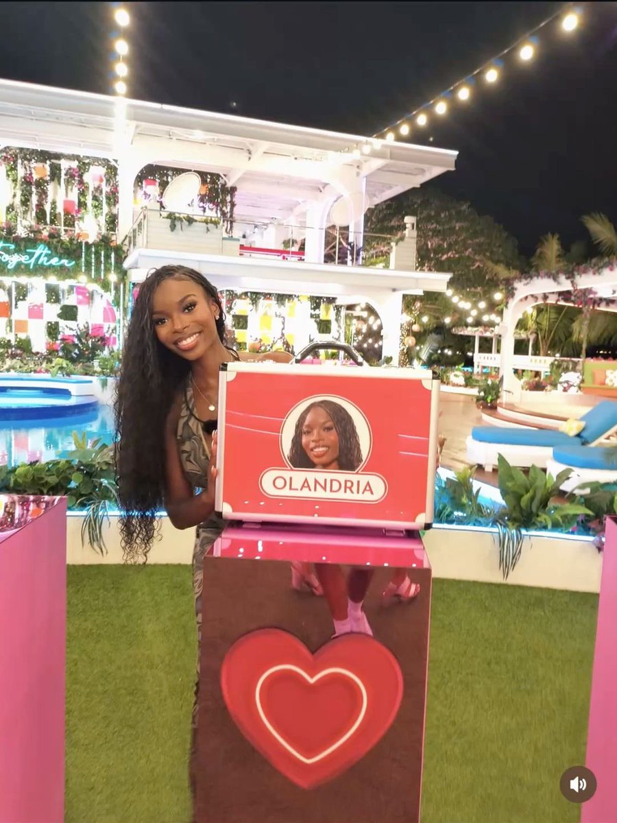 Ash 🖤 until further notice tweet media