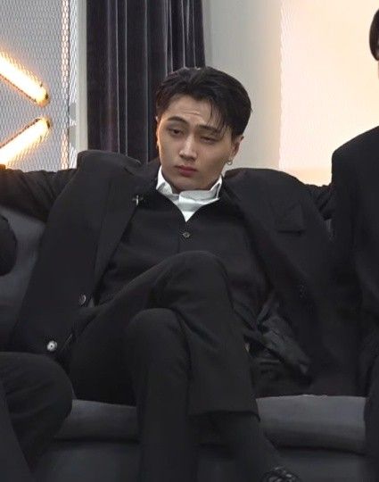 sevEN 7️⃣🧡‼️ tweet media