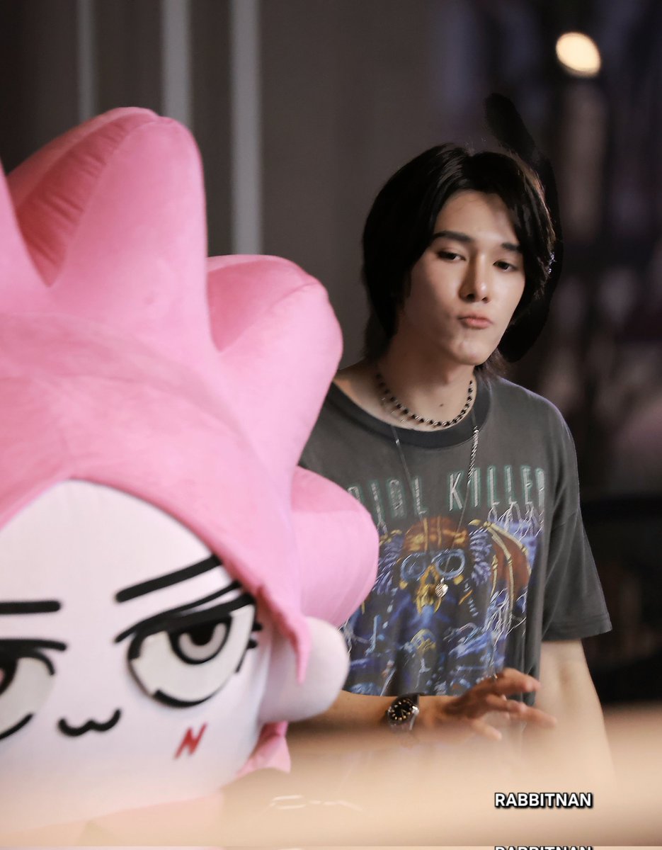 ❥ ⁿᵃᵘᵍʰᵗʸ_195✧ tweet media