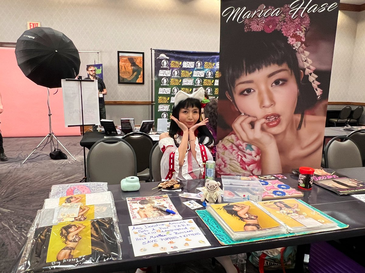 Marica Hase/まりか tweet media
