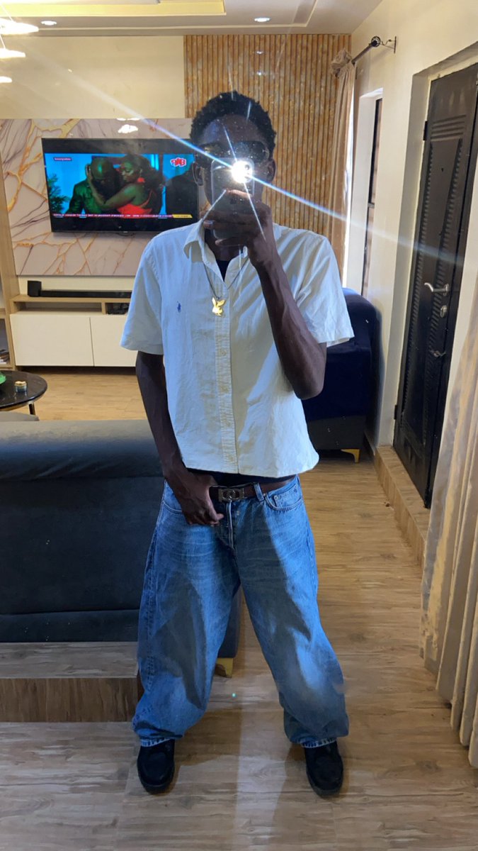 cyrusturnt_'s tweet photo. I MODEL https://t.co/nfLrNLHgP5
