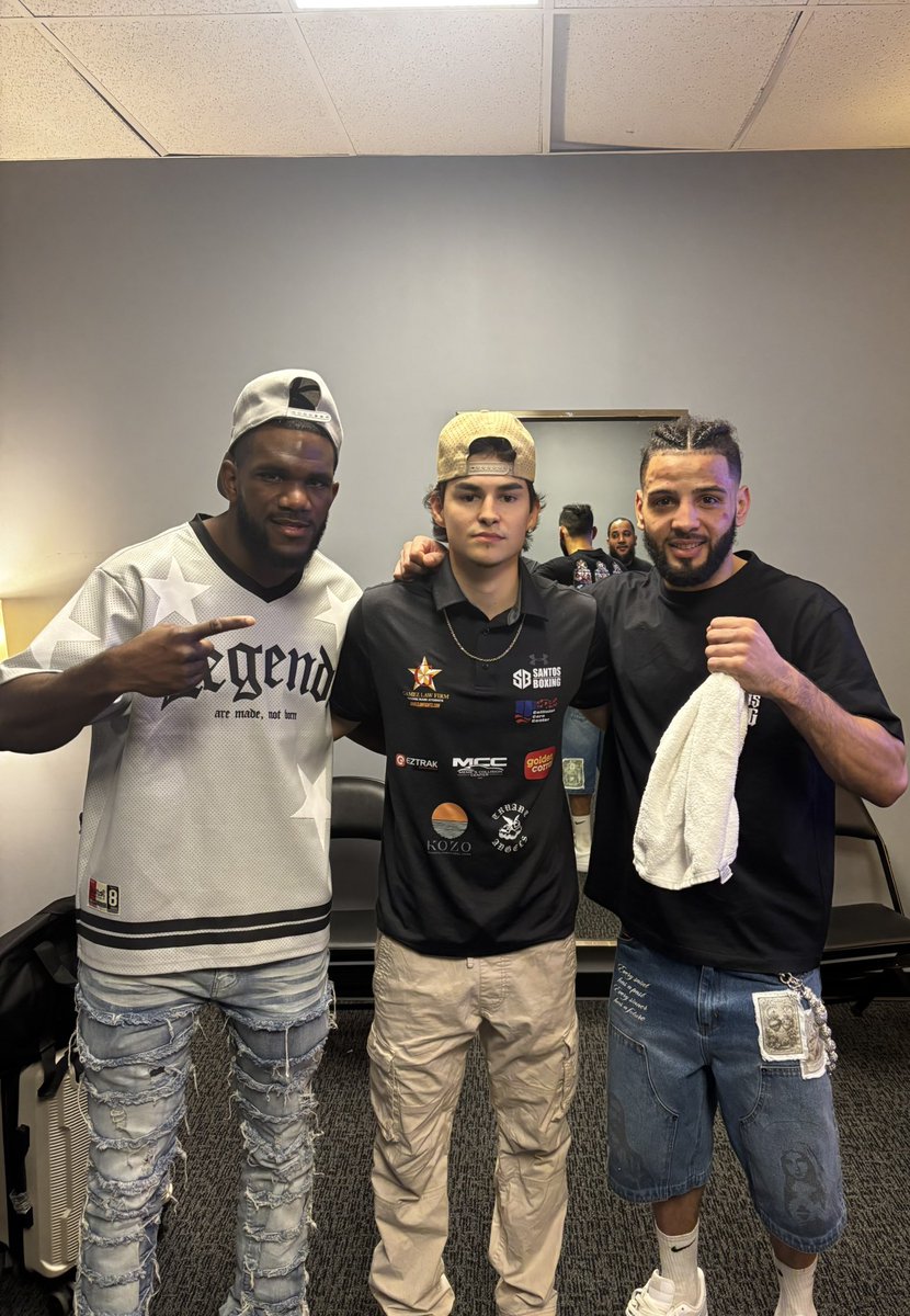 BobSantosBoxing's tweet photo. Congratulations to my son on his 2 big wins last night 🥊 https://t.co/9HzTtWN4JC