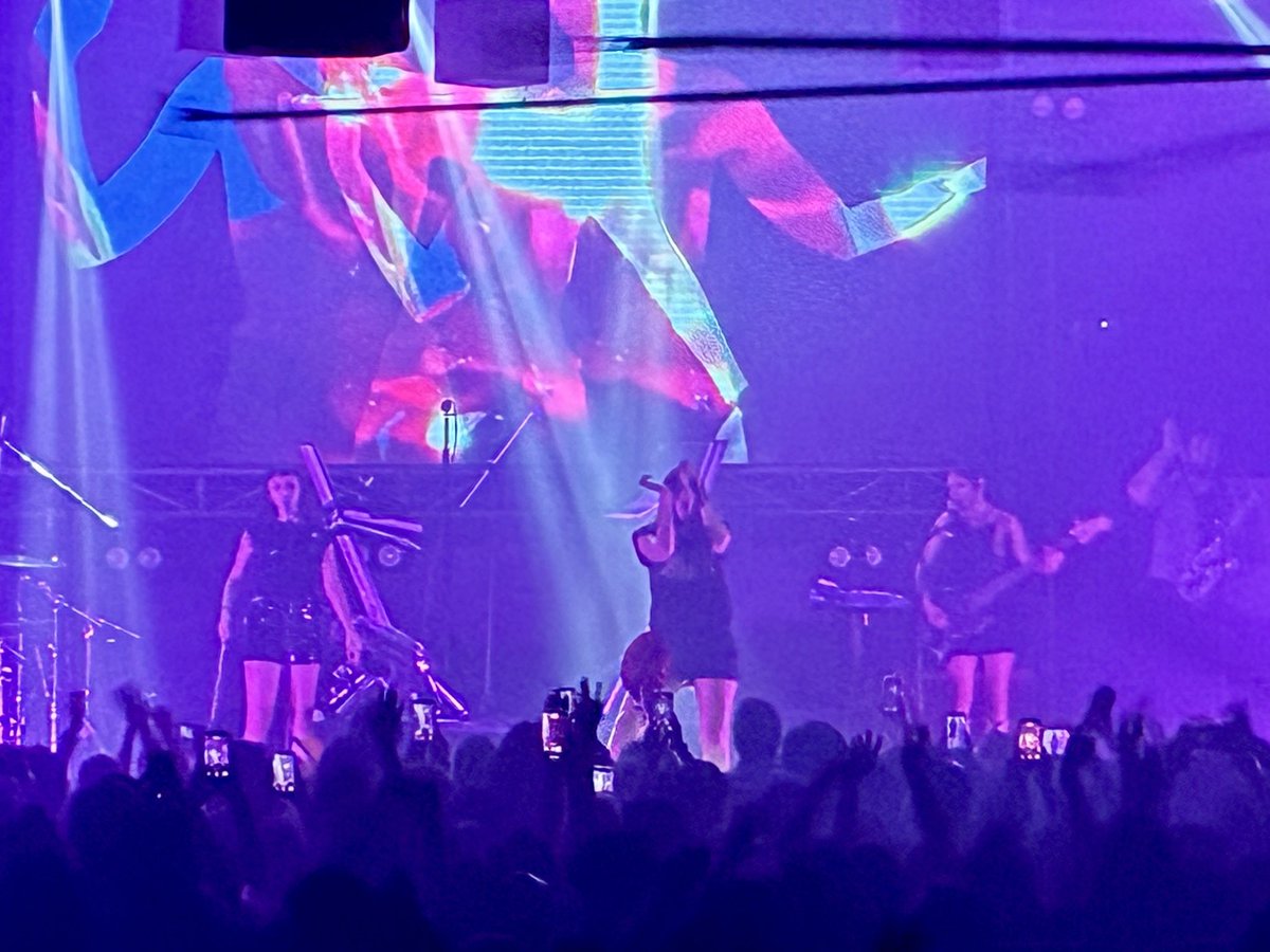 Lolo M.M. tweet media