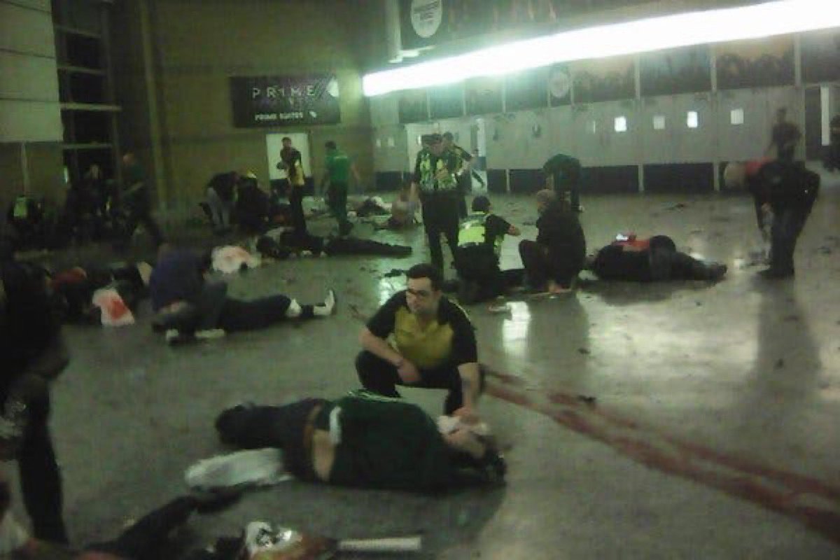 Right over Left Everytime tweet media