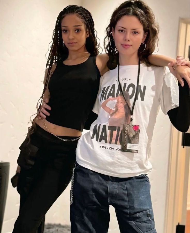 ᵈᵉˢᵗⁱⁿʸ ❧꡴ tweet media