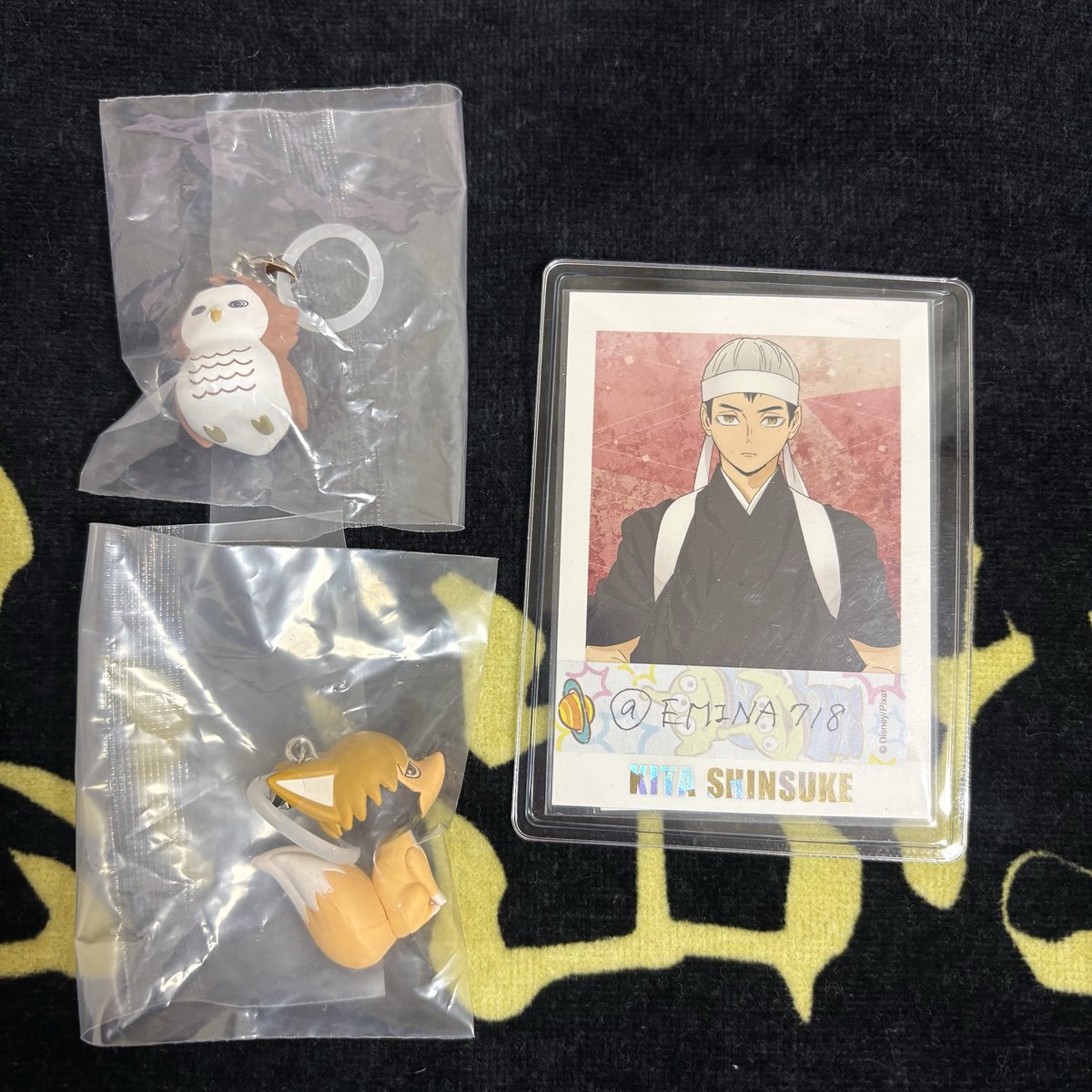 EMINA718's tweet photo. ハイキュー めじるし アクセサリー
ゆらゆらマーカーvol.2

譲:アカアシフクロウ(赤葦)
     >>>ツムキツネ(宮侑)

求:キタキツネ(北)
      >>>サムキツネ(宮治)

※郵送のみ

条件の合う方がいらっしゃいましたら、お気軽にお声かけください！
よろしくお願いいたします🙇🏻‍♀️ https://t.co/QgU4DOR6Np