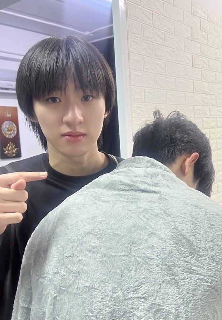 𐙚nyaaa tweet media