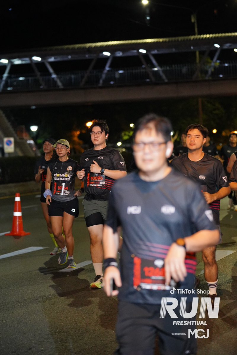 กร ภรัณวัฒน์ อริยะชินศักดิ์ tweet media