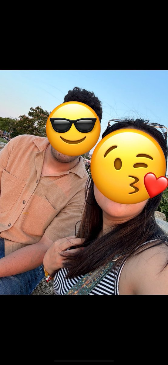 Mustafa Ayşe tweet media