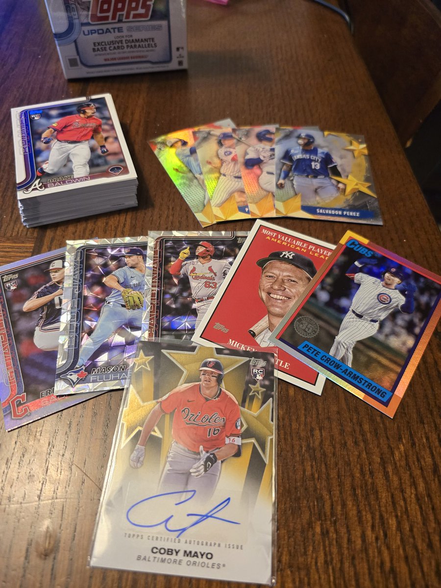 Shaunlawson22's tweet image. Walgreens hanger banger! 33/50 Coby Mayo auto! 🔥 @CardPurchaser  #hobby 🍀