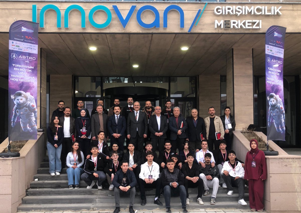 Van Gürpınar Gençlik Merkezi tweet media