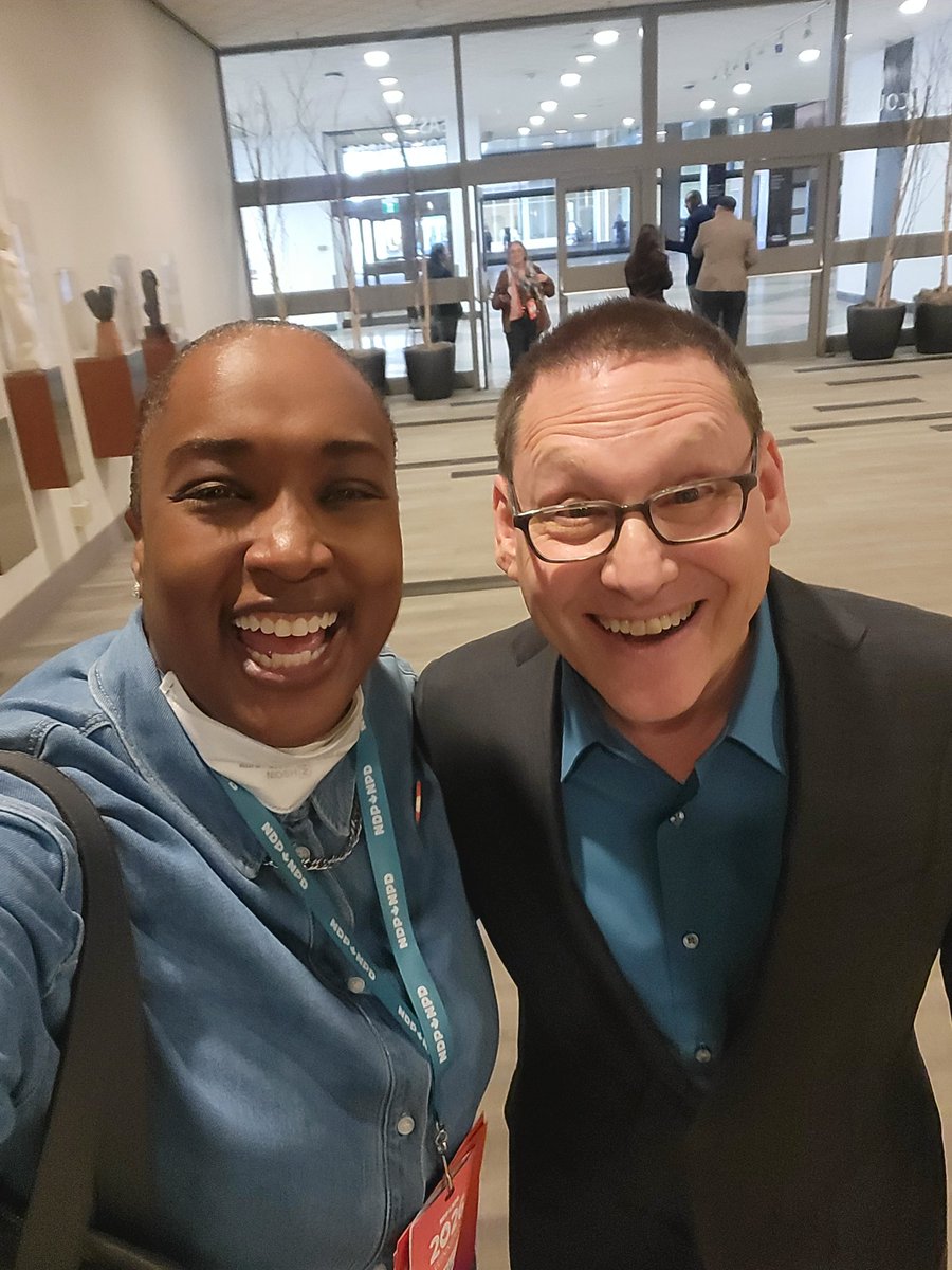 JILLSLASTWORD's tweet photo. #TeamAvi! Congratulations Avi Lewis the new NDP Leader!
Hope is an INCREDIBLE feeling🥹🧡🙏🏿 We're ready to continue the work! https://t.co/5cfhGwWSBe