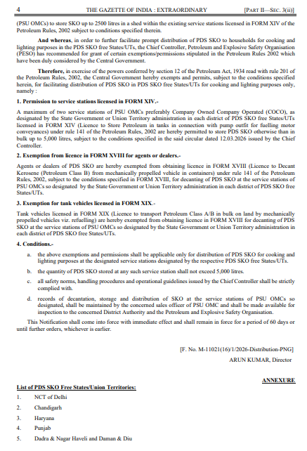 DDNewslive's tweet photo. Amid global energy uncertainty, the Government of India has rolled out a 60-day emergency measure to reintroduce PDS kerosene (SKO), including in 21 “kerosene-free” states and UTs.

Petrol pumps will be permitted to store and distribute limited quantities of SKO under relaxed norms, ensuring support for household cooking and lighting needs.

@PetroleumMin @MEAIndia @PIB_India @MIB_India  @tapasjournalist #EnergySecurity #Kerosene #PDS #FuelPolicy #EnergyCrisis #IndiaEnergy #PublicDistributionSystem #OilAndGas